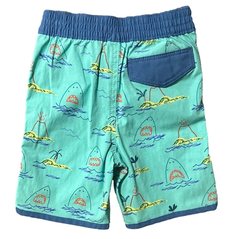 Hanna Andersson Green and Blue Shark and volcano Print Shorts 2T ⭐️